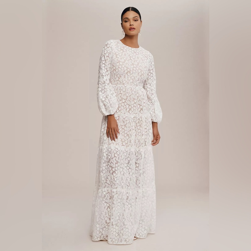 DRESS THE POPULATION Lyra Gown Small White Puff-Sleeve Tiered Embroidered NWT